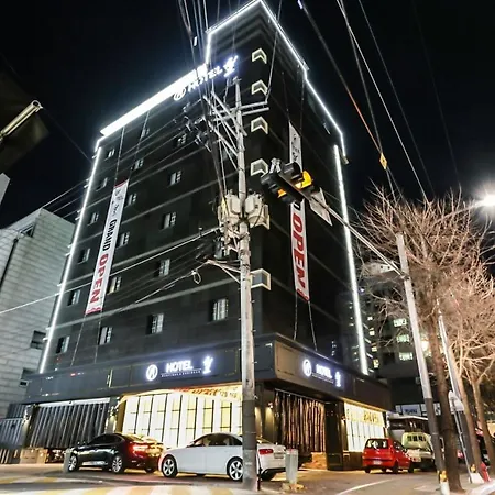 Gangdong Moon Boutique Hotel