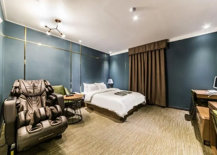 Gangdong Moon Boutique Motel *