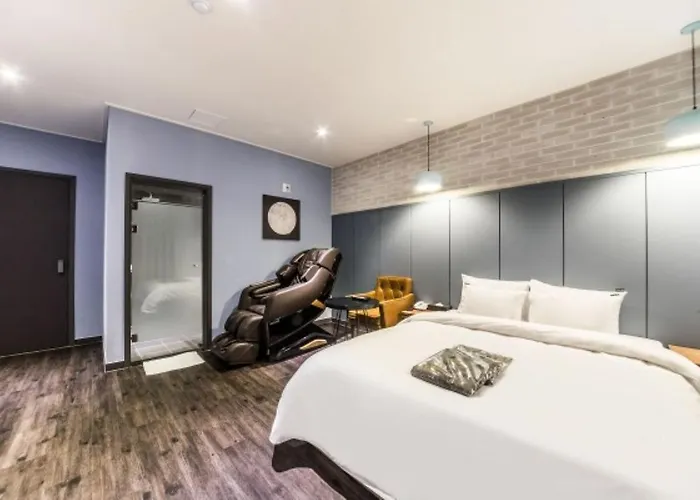 Gangdong Moon Boutique Motel