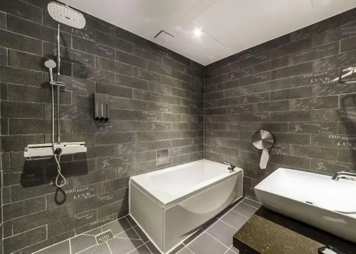 Gangdong Moon Boutique Motel *